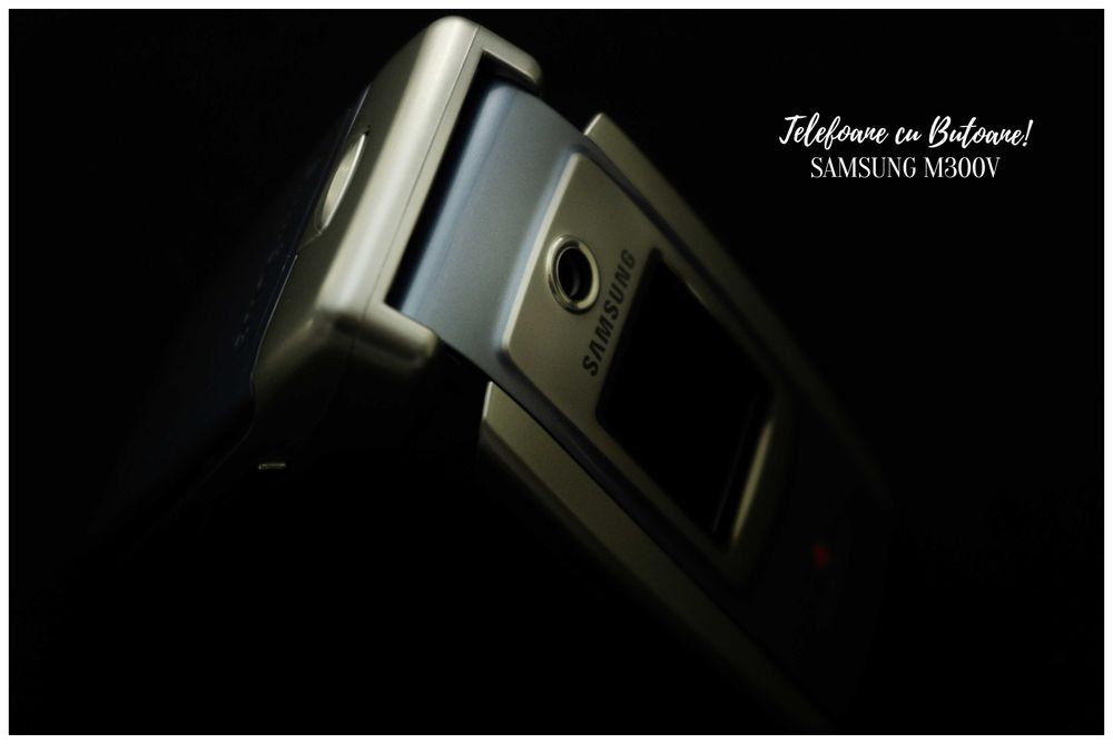 Telefon cu Clapeta M300 (nu Nokia 8800 Nokia 6700 Nokia arte Motorola