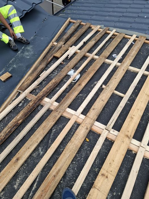 Servicii Acoperișuri profesionale