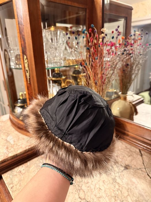 Caciula blana de raton