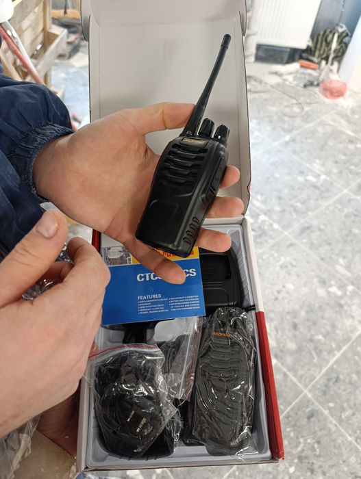 Новые рации 2 штуки