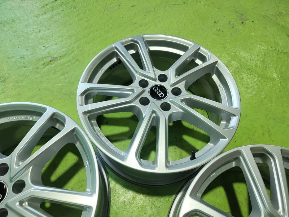 18 5x112 Audi A4 A6 Q5 Vw Passat Tiguan Touran Arteon Golf Skoda 5х112