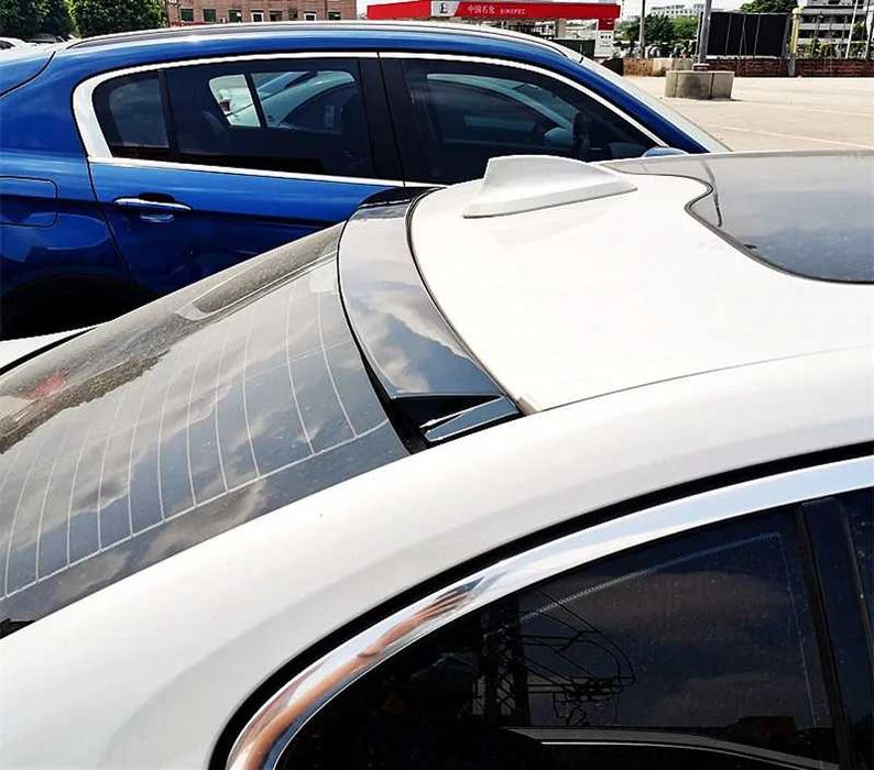 Eleron Luneta Lip Spoiler Geam BMW Seria 5 G30, Negru Lucios, ABS