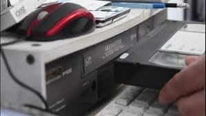 VHS Retro Kassetarni Zaxvat qilib Fleshka va Telefonga yoziberamiz!