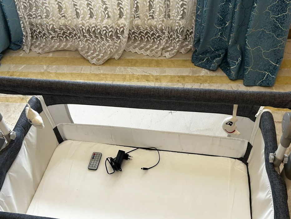 Электронный манеж люлька