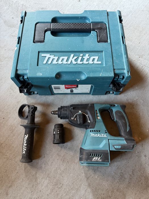 Makita DHR 243 безчетков перфоратор
