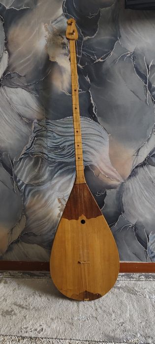 Домбыра б/у продам