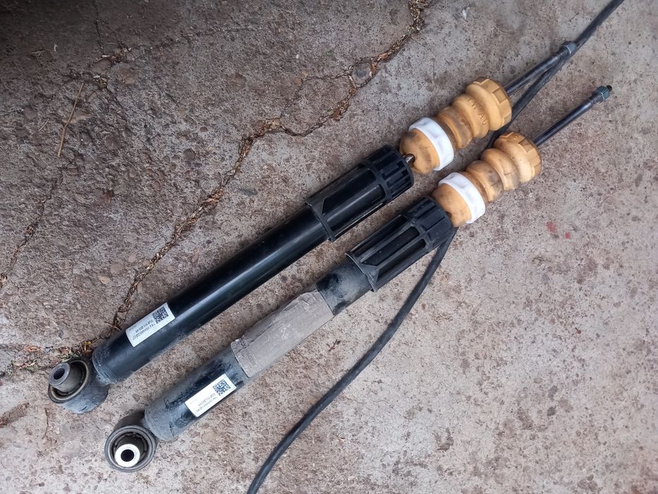 Задни амортисори и пружини