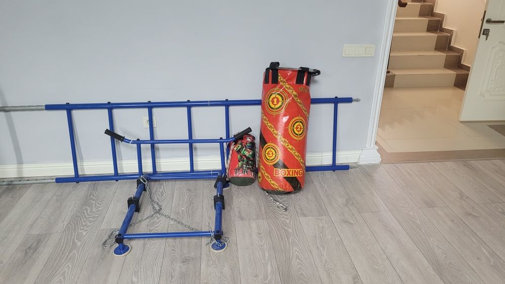 Боксерская груша  BOXING и Турники