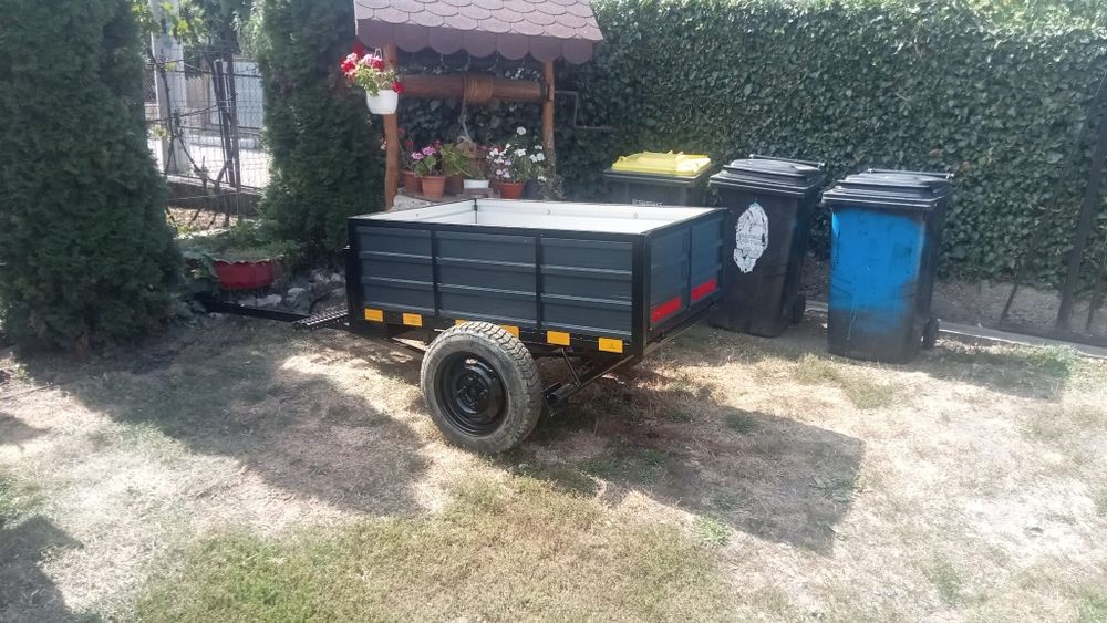 Remorca basculabila