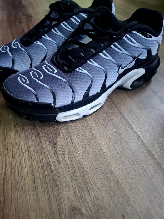 Маратонки  Nike air