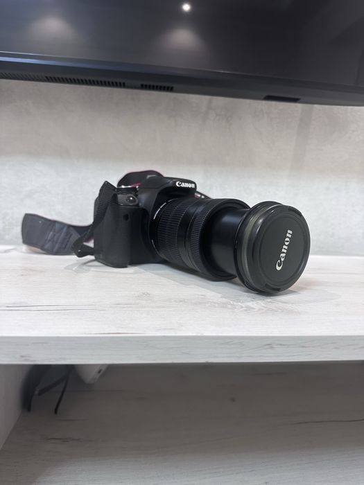 Canon 600D в отличном состоянии