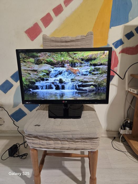 лед телевизор LG 22 инча