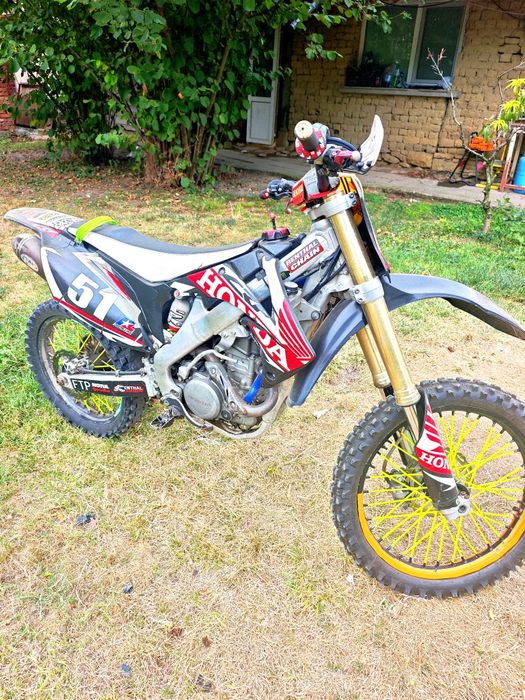 HONDA CRF 250 2012 година