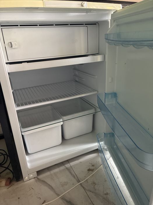 Холодильник новый и буу