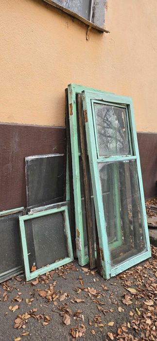 Отдам оконные рамы деревянные б/у