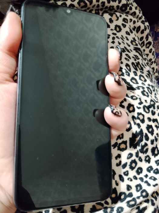 Telefon arzon narxda Mi9