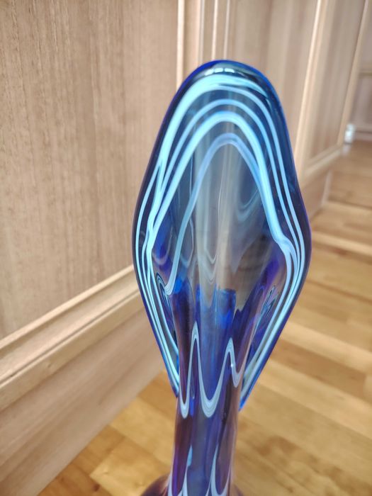 Ръчно изработена ваза от арт стъкло