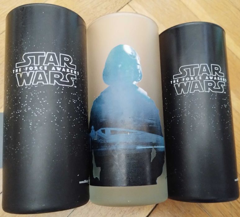 Чаши с тематика "STAR WARS/Междузвездни войни: Силата се пробужда".