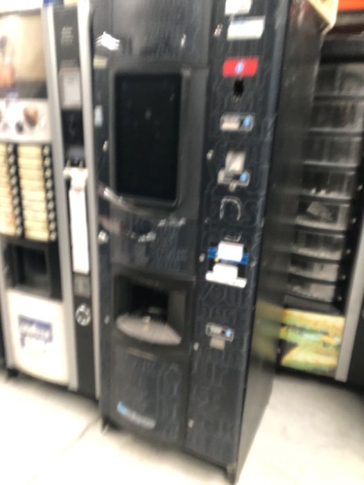 Вендинг автомат Бианки