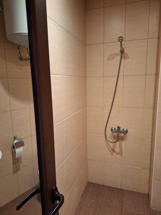 Дава се под наем Двустаен апартамент в София, Надежда 1 - 64 кв.м за 375 € - Снимка #7