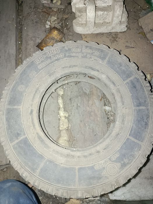 Продам резину срочно б,у