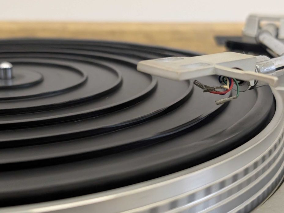 Vand D33, Urgent 170 RON