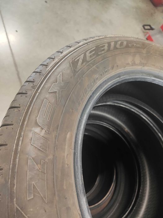 2бр.летни гуми 225/65/17 Falken