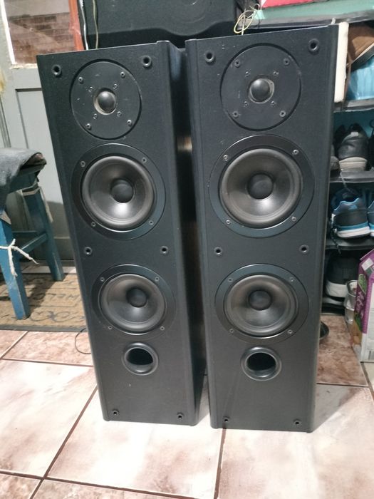 Boxe Pasive pe 15  /. 12" / 10 și de podea.