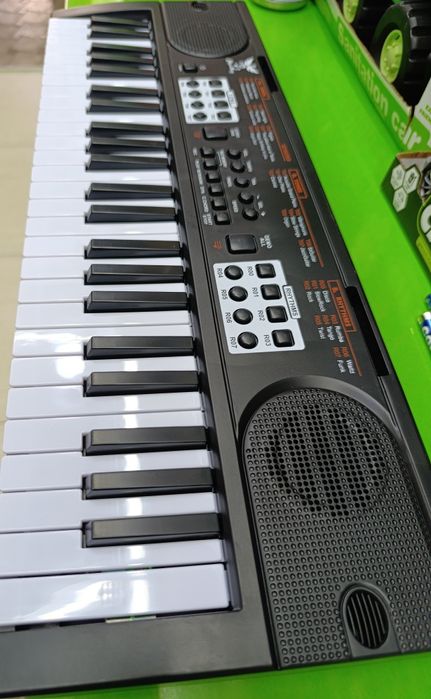 Пианино детский .