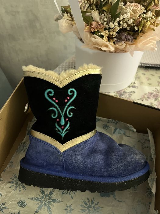 UGG за момиче 31 номер