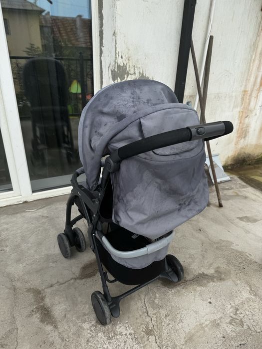 Продам коляску chicco