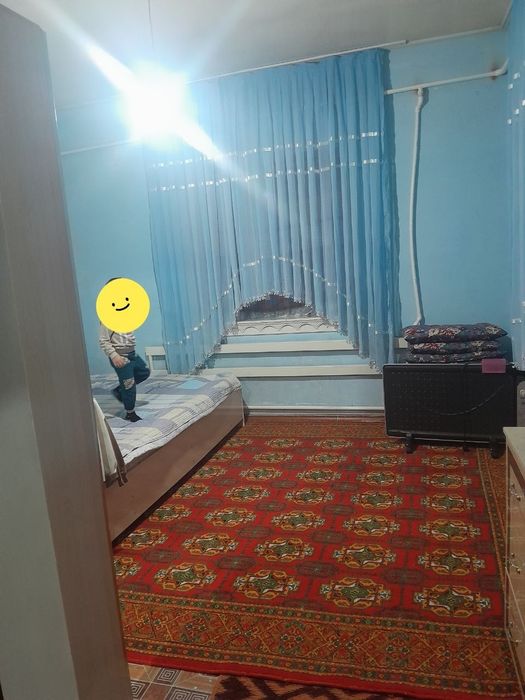 Shaxarda 2 ta yonma yon dacha sotiladi. Ikkalasini olganga supper narx