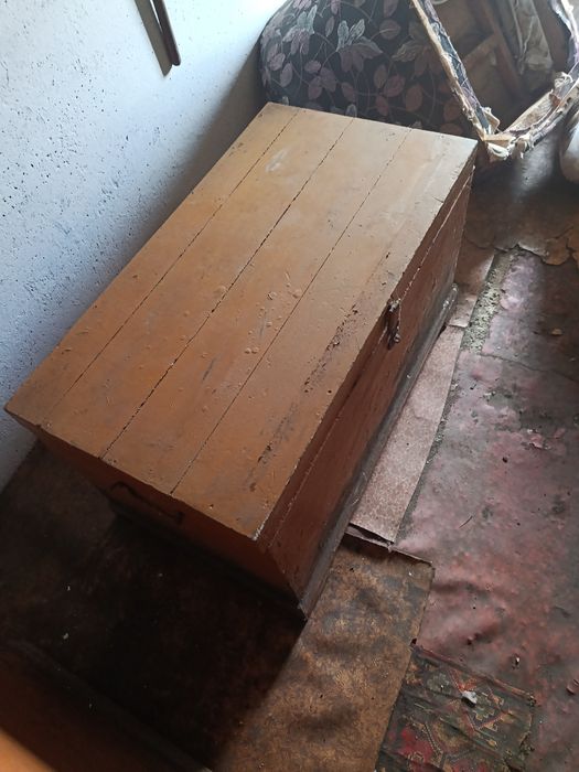 Продам сундук деревянный