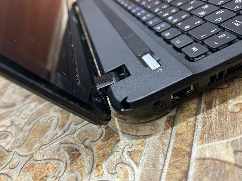 Ноутбук Core i7 ssd новый батарейка!