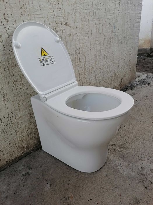 Продам недорого раковину