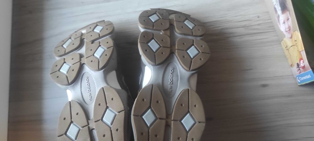 Дамски маратонки New balance 39 номер
