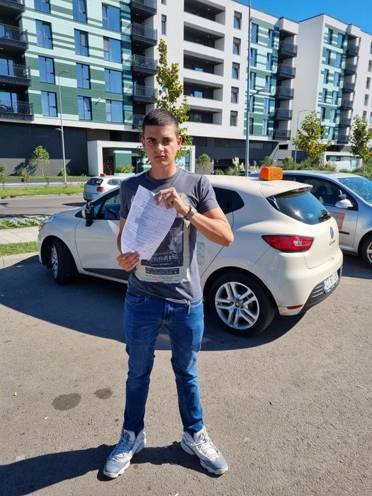 Instructor auto / oferta lunara