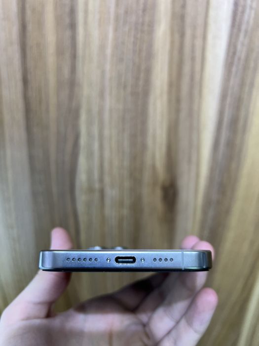 Iphone 16 pro max natural 256 gb 100% 76 sikl