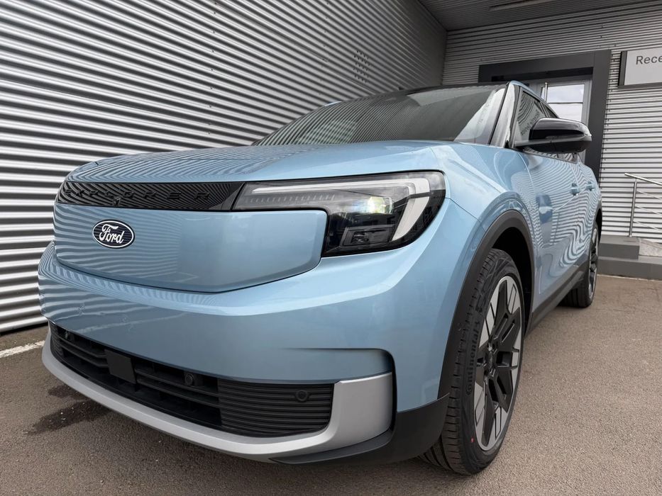 Ford Explorer Ford Explorer EV 5 usi Premium autonomie extinsă 286 CP AT RWD - NOU