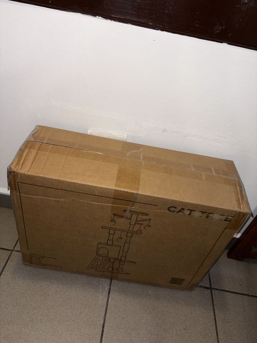 Centru de distractie pentru pisici cu 5 etaje