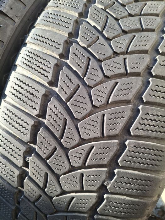 2 Anvelope de iarnă 205 55 r16  Firestone