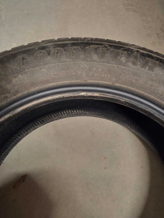 4 броя автомобилни гуми 215/60R17 100H Good Year Vector 4 seasons extra load