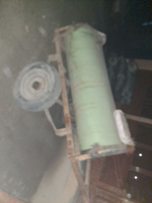 Suv idish sotiladi  Idishi yangi hech qancha ishlamagan..