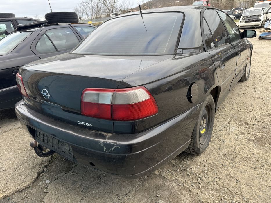 Opel Omega B 2.0dtl 101hp 2001г На Части
