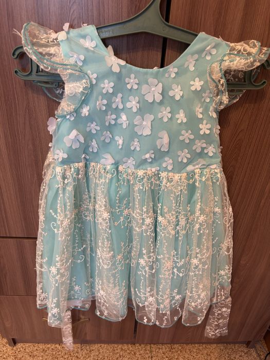 Платье на девочку