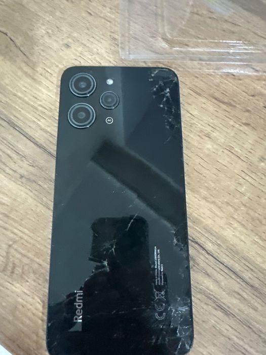 Redmi 12 б/у сломан