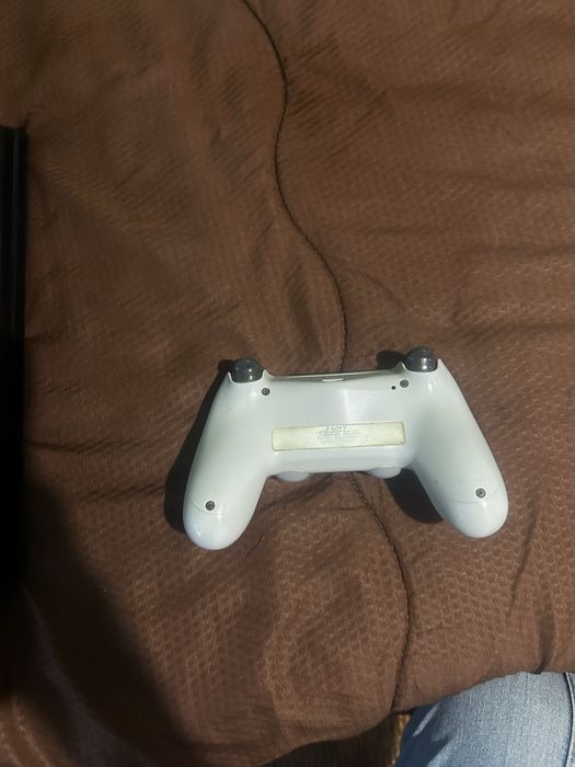 Playstation 4 pro 1tb