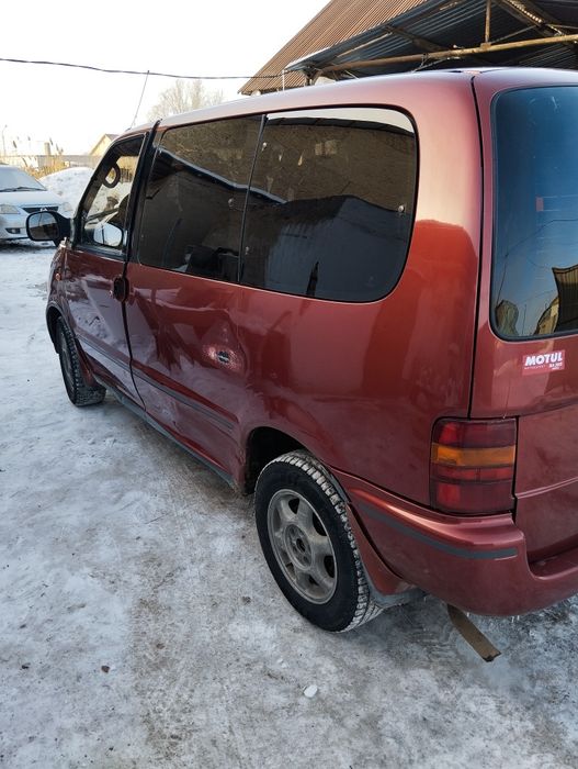 Nissan Serena 1994