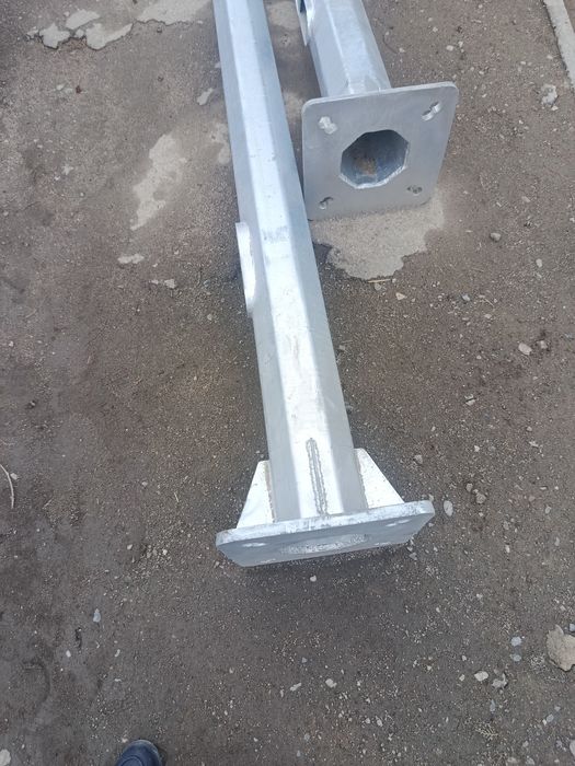 Опоры освещения из металла