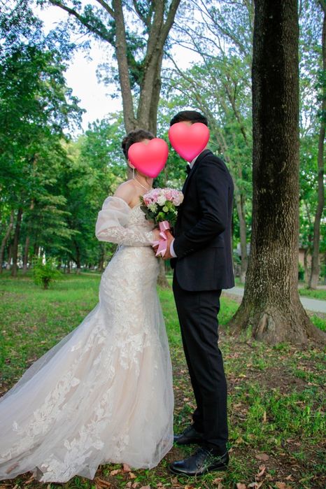 Vând Rochie de Mireasă, Stil Sirenă